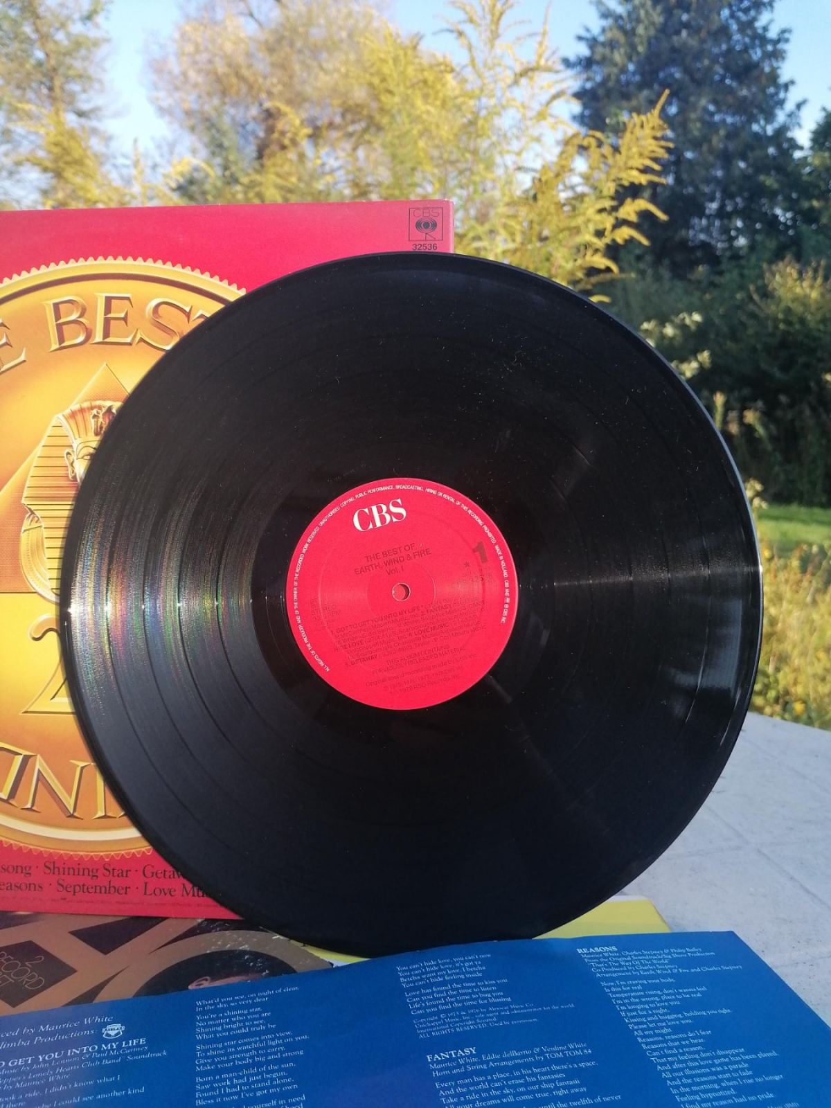 CBS - eines der großen Schallplatten Label - Schallplatte von Earth Wind and Fire